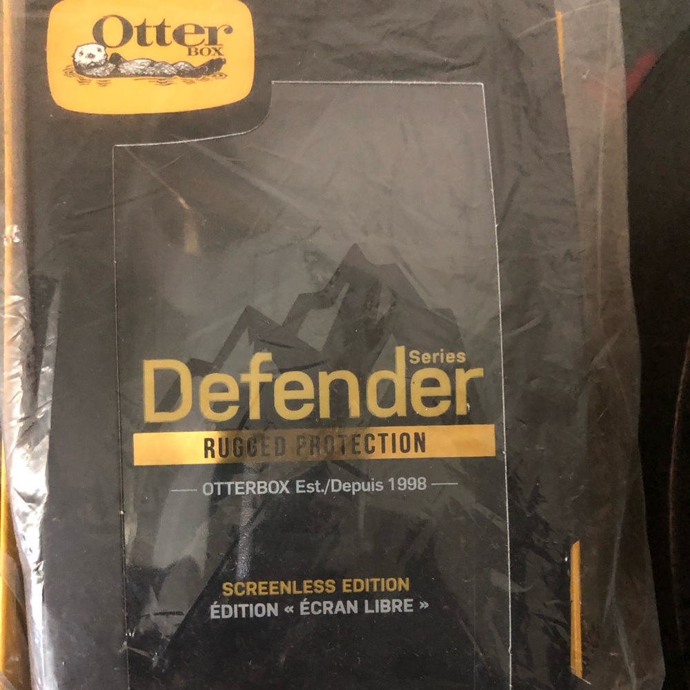 Otter Box iPhone 11 defender case